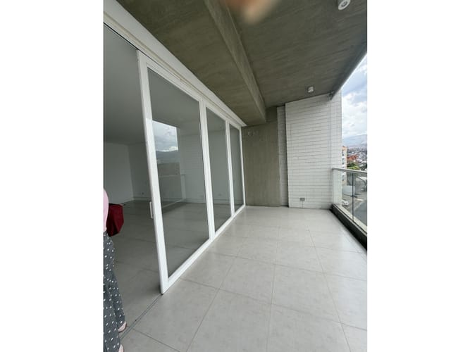 Apartamento de 3 alcobas en venta en Bellavista, Cali, 193 m² · foto 8 de 24