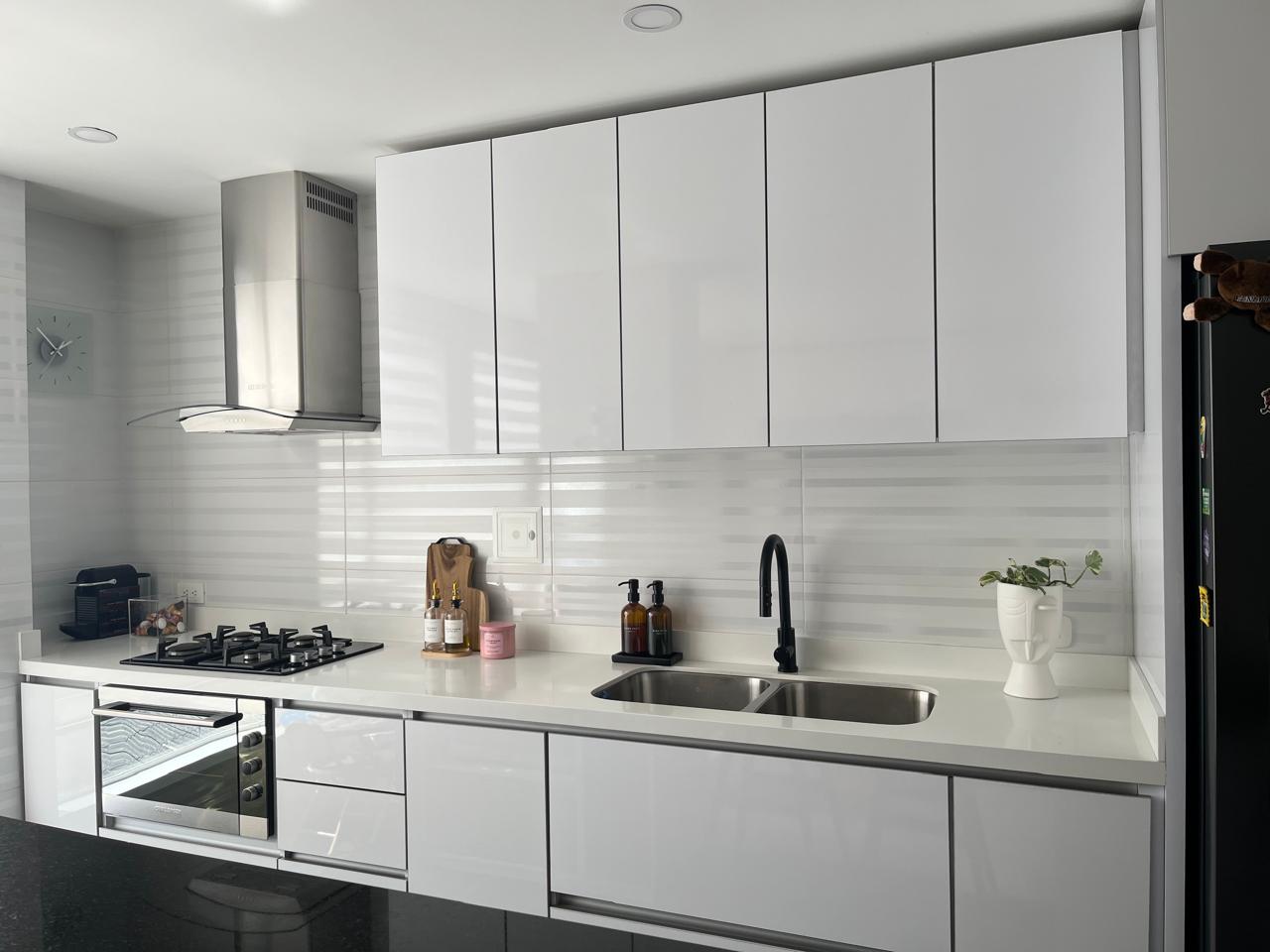 Apartamento en venta en Quinta Paredes, Bogotá · foto 9 de 17