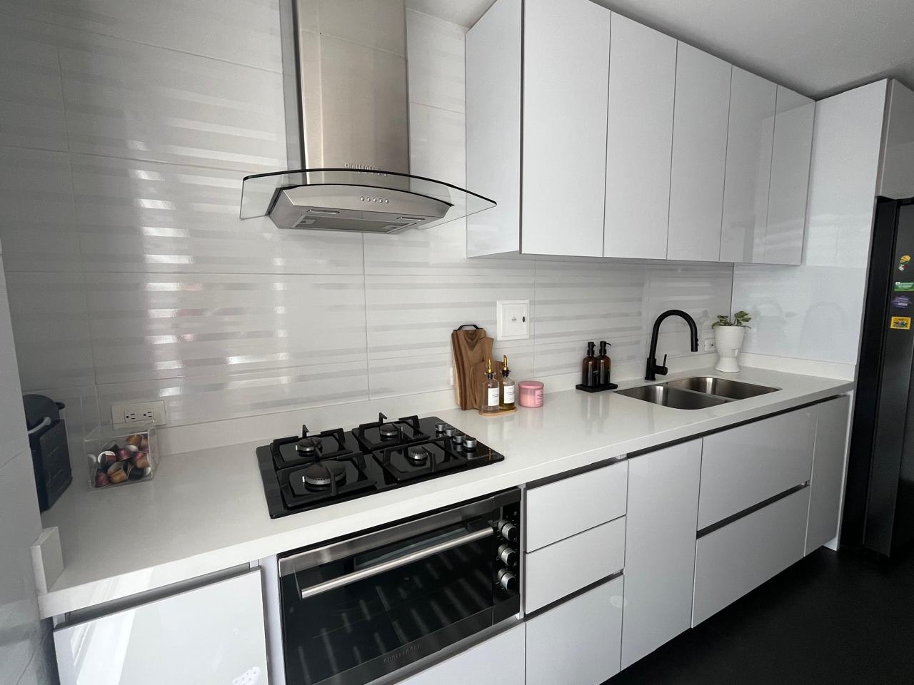 Apartamento en venta en Quinta Paredes, Bogotá · foto 10 de 17
