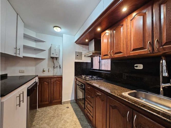 Apartamento en venta en El Trianon, Medellín, 87 m² · foto 7 de 24
