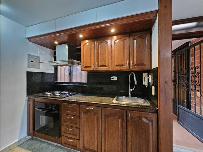Apartamento en venta en El Trianon, Medellín, 87 m² · foto 9 de 24