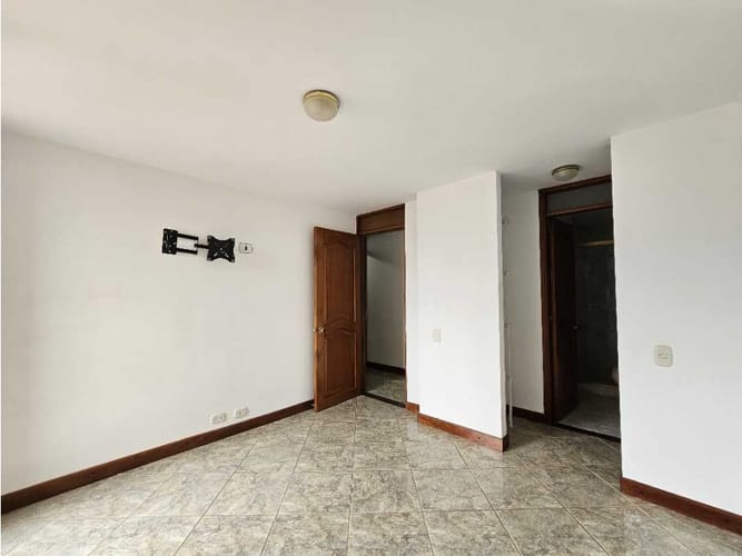 Apartamento en venta en El Trianon, Medellín, 87 m² · foto 14 de 24