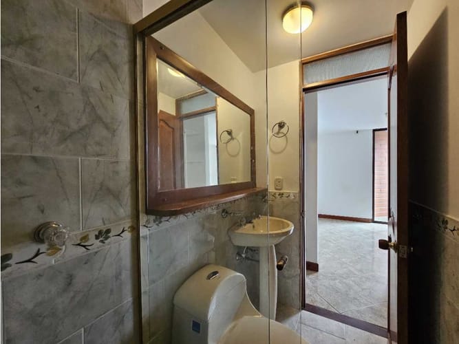 Apartamento en venta en El Trianon, Medellín, 87 m² · foto 17 de 24