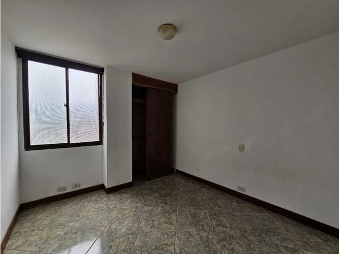 Apartamento en venta en El Trianon, Medellín, 87 m² · foto 21 de 24