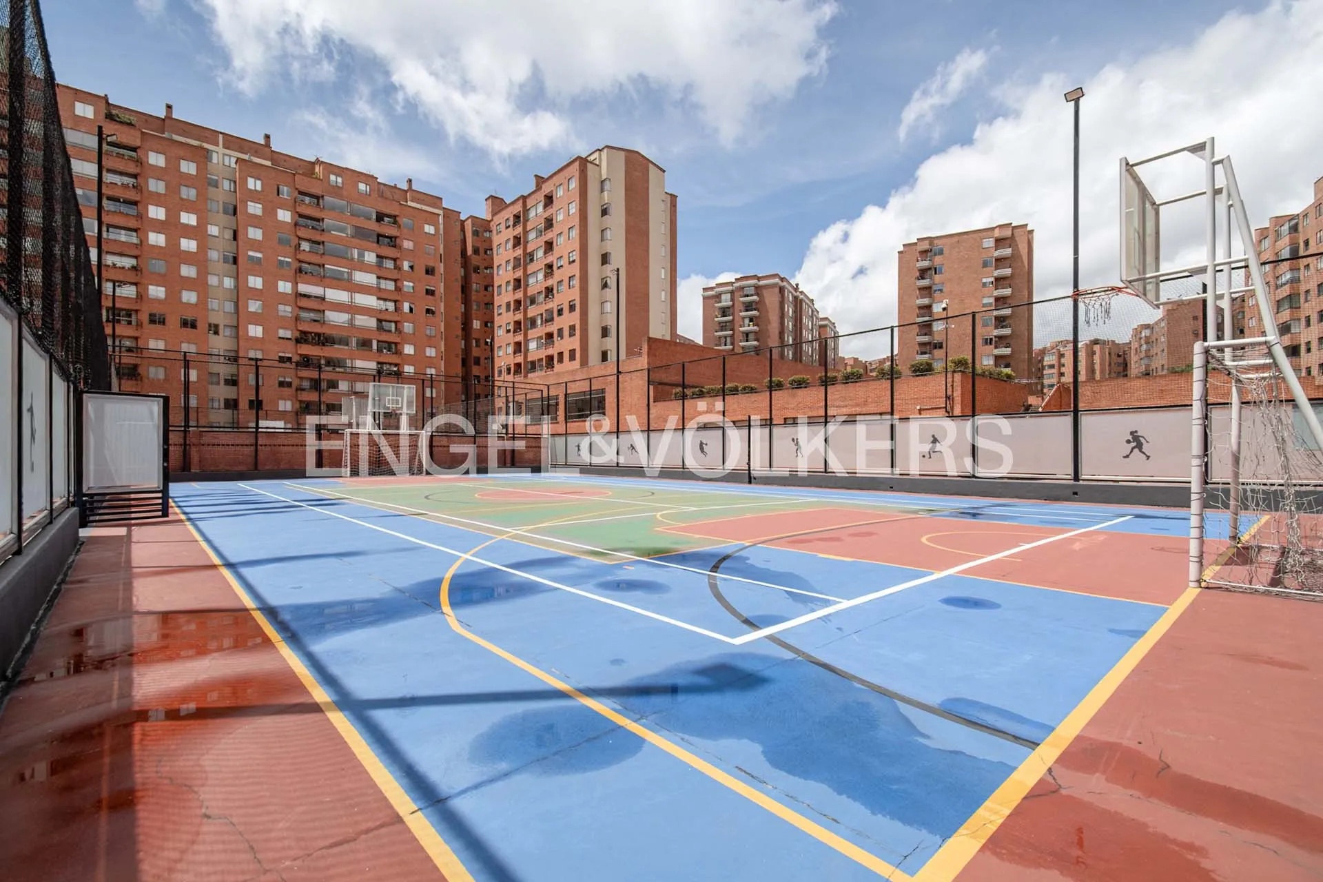 Apartamento en venta en Lagos De Cordoba, Bogotá · foto 19 de 21