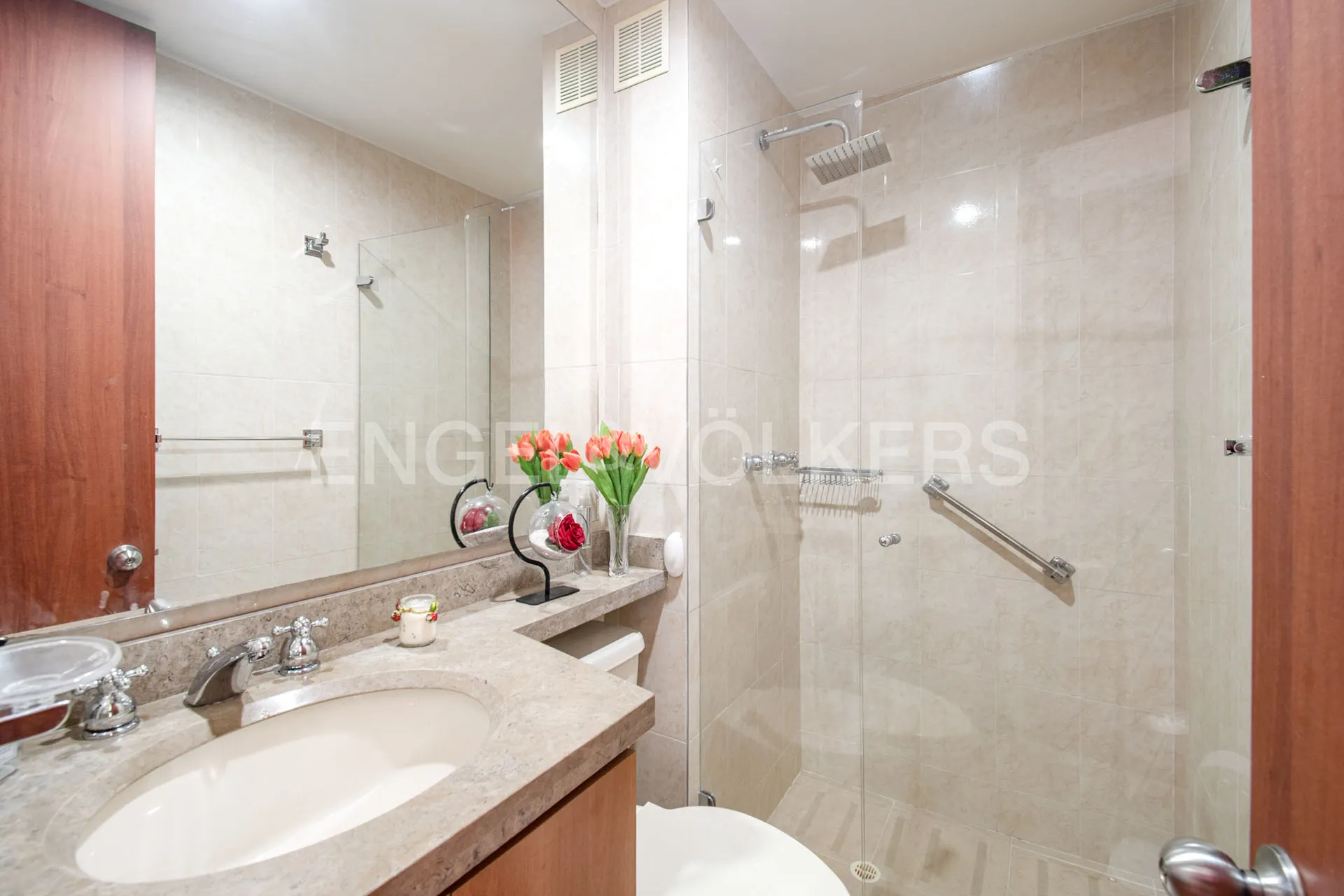 Apartamento en venta en Lagos De Cordoba, Bogotá · foto 18 de 21