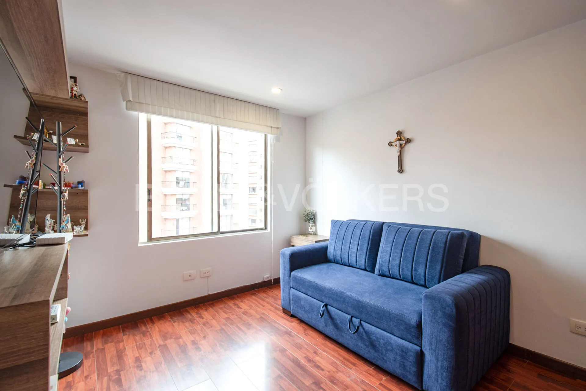 Apartamento en venta en Lagos De Cordoba, Bogotá · foto 15 de 21