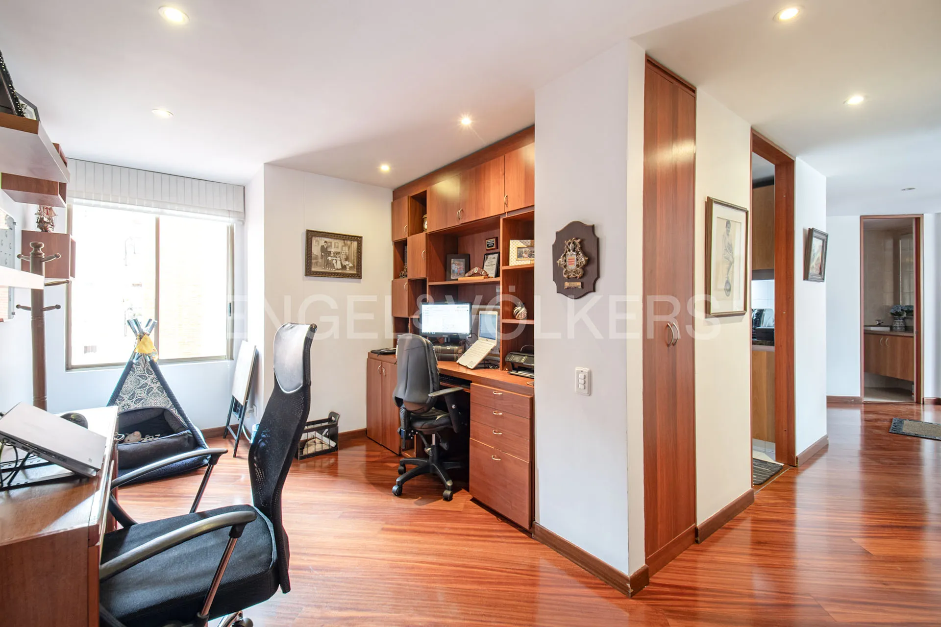 Apartamento en venta en Lagos De Cordoba, Bogotá · foto 10 de 21