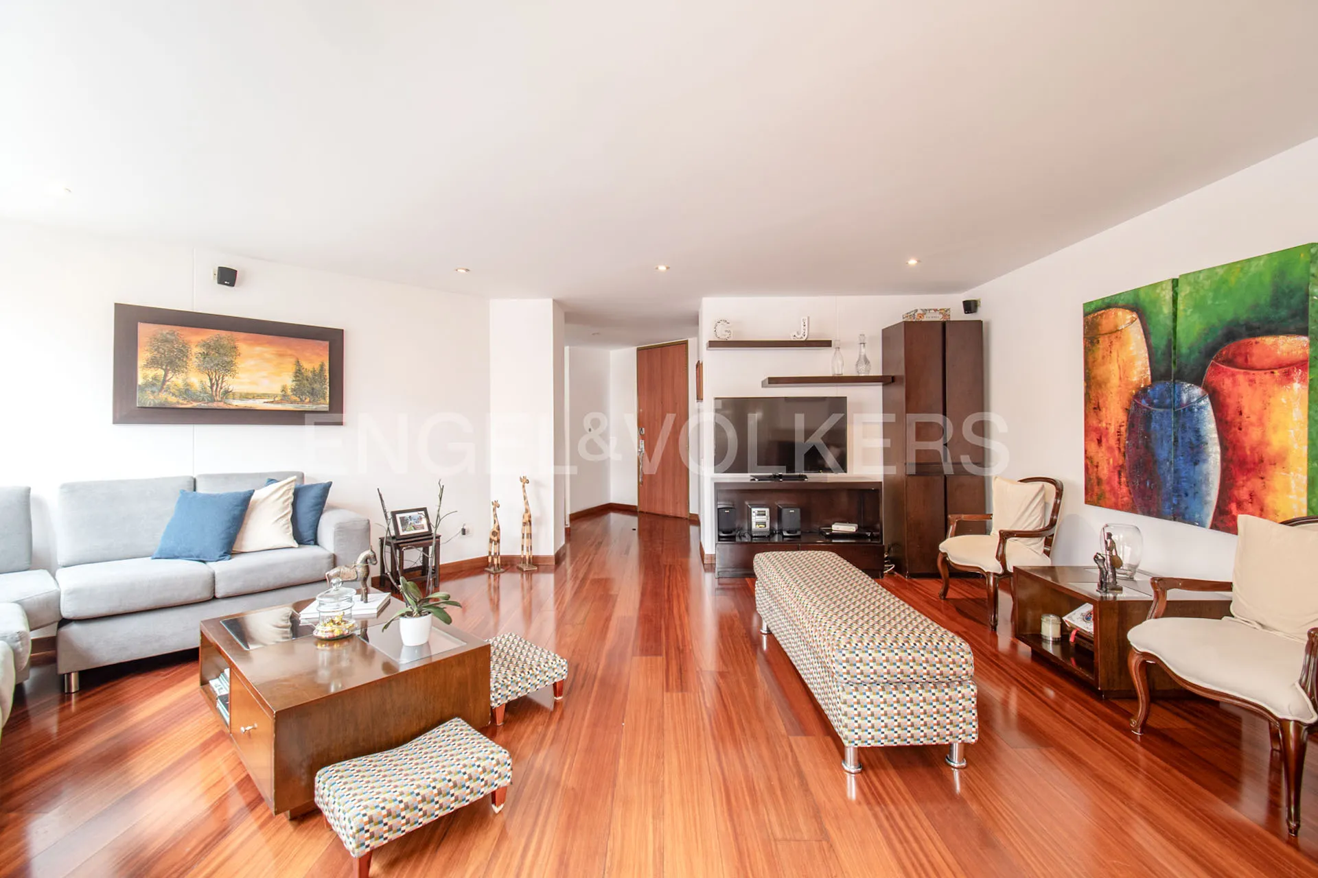 Apartamento en venta en Lagos De Cordoba, Bogotá · foto 7 de 21