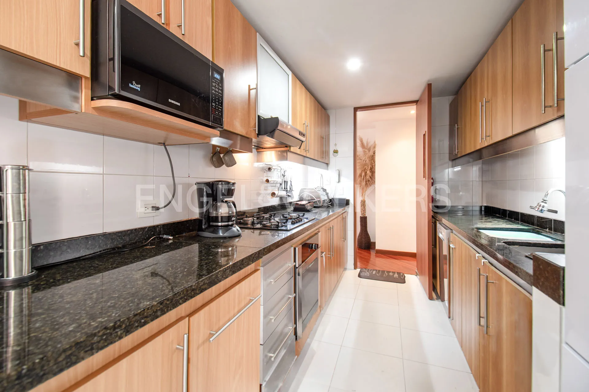 Apartamento en venta en Lagos De Cordoba, Bogotá · foto 5 de 21