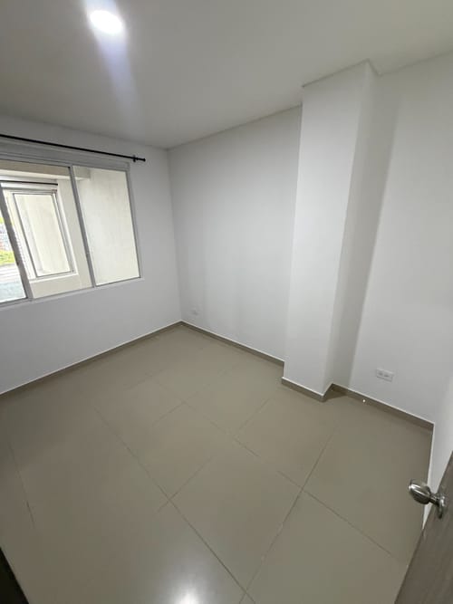 Apartamento de 3 alcobas en arriendo en La Selva, Cali, 40 m² · foto 9 de 23