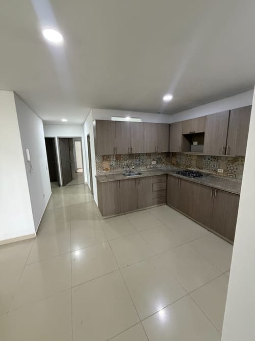 Apartamento de 3 alcobas en arriendo en La Selva, Cali, 40 m² · foto 3 de 23