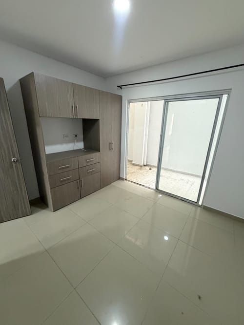 Apartamento de 3 alcobas en arriendo en La Selva, Cali, 40 m² · foto 22 de 23