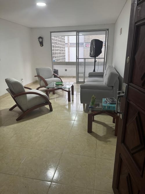 Apartamento de 3 alcobas en venta en Camino Real - Los Fundadores, Cali, 120 m² · foto 2 de 20