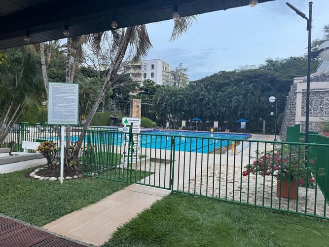 Apartamento de 3 alcobas en venta en Camino Real - Los Fundadores, Cali, 120 m² · foto 19 de 20