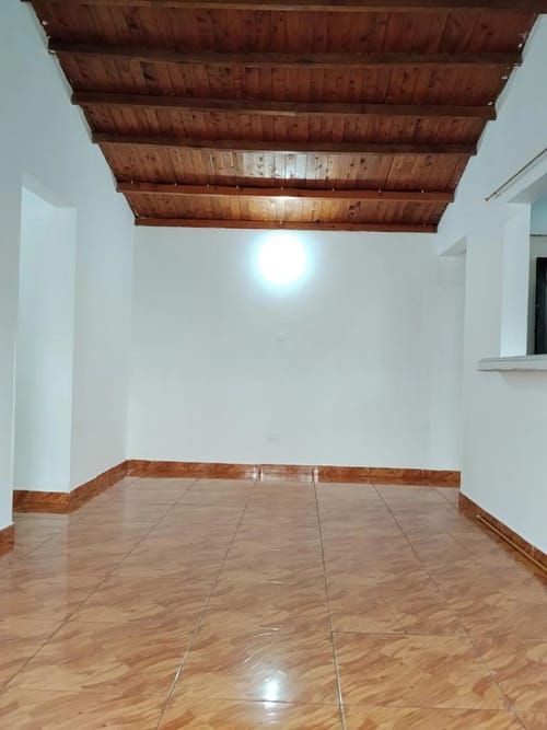 Apartamento de 3 alcobas en venta en Campo Valdes No.1, Medellín, 65 m² · foto 2 de 10