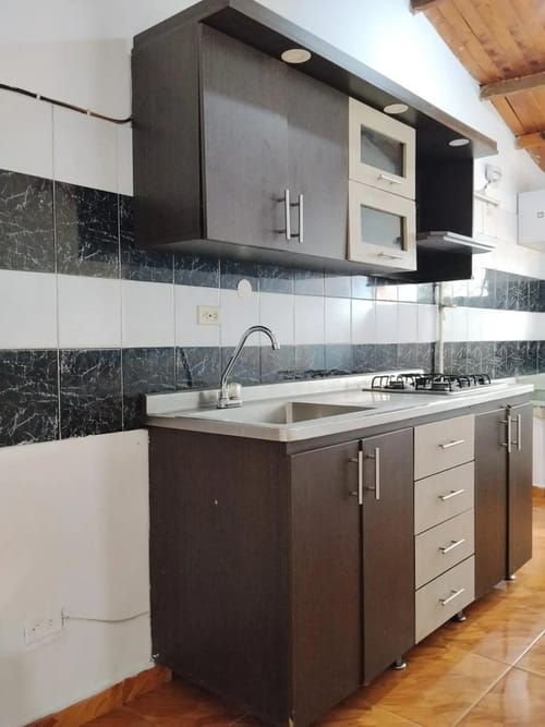 Apartamento de 3 alcobas en venta en Campo Valdes No.1, Medellín, 65 m² · foto 4 de 10