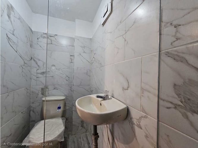 Local en venta en Simon Bolivar, Medellín, 33 m² · foto 6 de 19