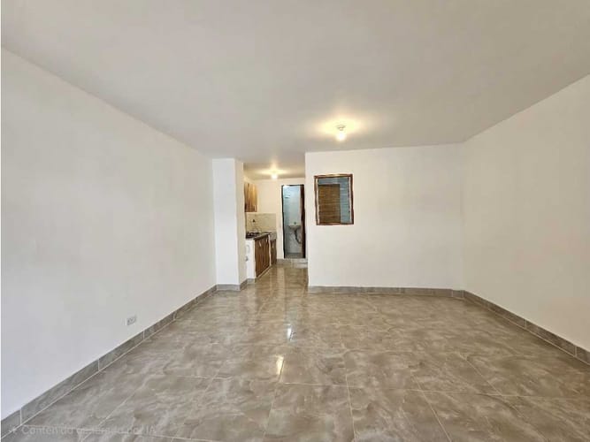 Local en venta en Simon Bolivar, Medellín, 33 m² · foto 18 de 19