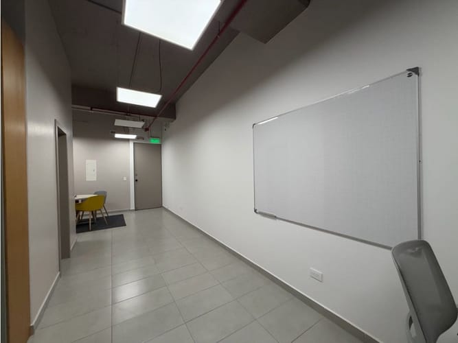 Oficina en arriendo en Las Palmas, Medellín, 37 m² · foto 3 de 6