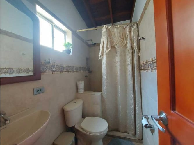 Apartamento de 4 alcobas en venta en El Velódromo, Medellín, 100 m² · foto 6 de 24
