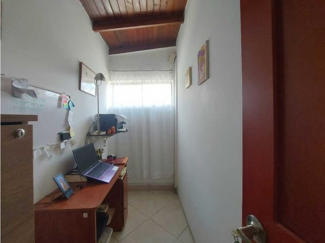 Apartamento de 4 alcobas en venta en El Velódromo, Medellín, 100 m² · foto 8 de 24