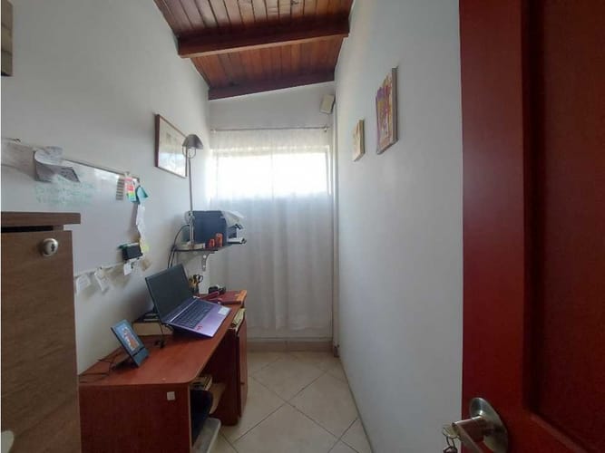 Apartamento de 4 alcobas en venta en El Velódromo, Medellín, 100 m² · foto 21 de 24