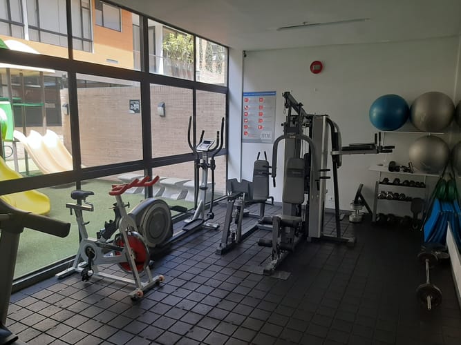 Apartamento de 2 alcobas en arriendo en La Carolina, Bogotá, 121 m² · foto 15 de 21