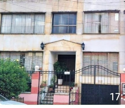 Casa de 4 alcobas en venta en San Luis, Bogotá, 600 m² · foto 2 de 18