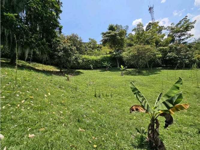 Lote en venta en Ub. Reserva De San Juan, Copacabana, 2000 m² · foto 2 de 7