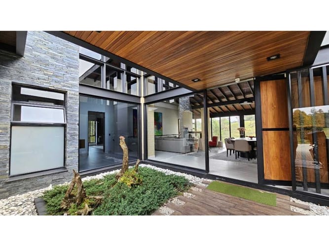 Casa de 5 alcobas en venta en Las Palmas, Envigado, 550 m² · foto 6 de 24