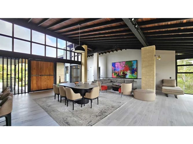 Casa de 5 alcobas en venta en Las Palmas, Envigado, 550 m² · foto 11 de 24