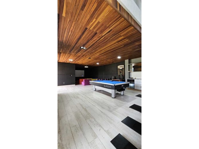 Casa de 5 alcobas en venta en Las Palmas, Envigado, 550 m² · foto 18 de 24