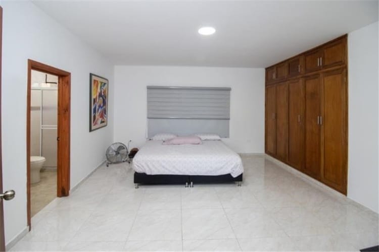 Casa de 3 alcobas en venta en La Buitrera, Cali, 500 m² · foto 17 de 23