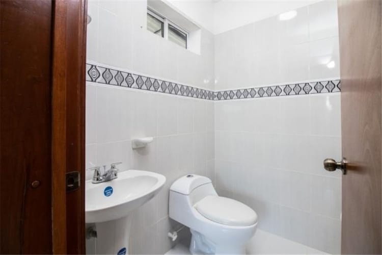 Casa de 3 alcobas en venta en La Buitrera, Cali, 500 m² · foto 19 de 23