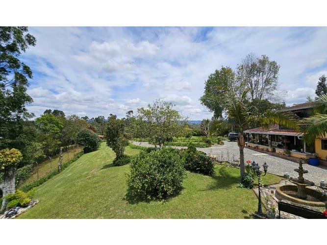 Finca en venta en Carrizales, Rionegro, 232 m² · foto 8 de 24