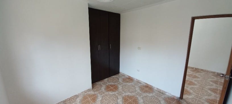 Apartamento de 2 alcobas en arriendo en Las Delicias, Cali, 70 m² · foto 5 de 8