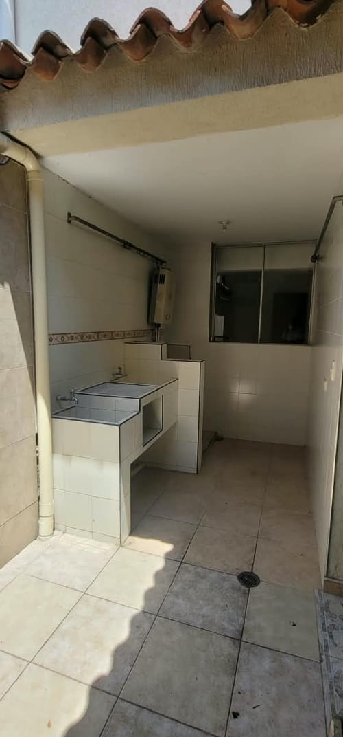 Casa de 5 alcobas en venta en Santa Anita, Cali, 235 m² · foto 11 de 24