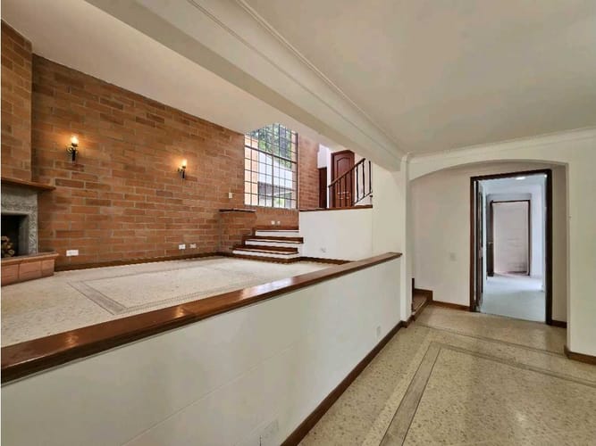 Casa de 5 alcobas en venta en Laureles, Medellín, 270 m² · foto 4 de 24