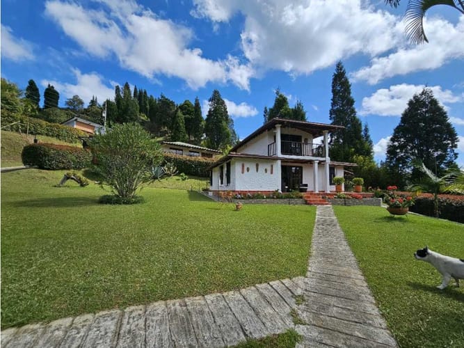 Finca en venta en Guarne, 180 m² · foto 4 de 24