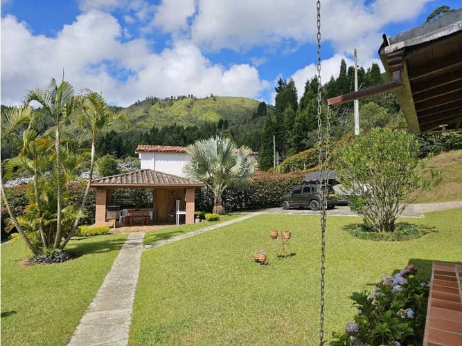 Finca en venta en Guarne, 180 m² · foto 6 de 24