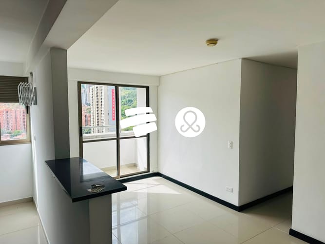 Apartamento de 2 alcobas en venta en Niquia, Bello, 58 m² · foto 2 de 15