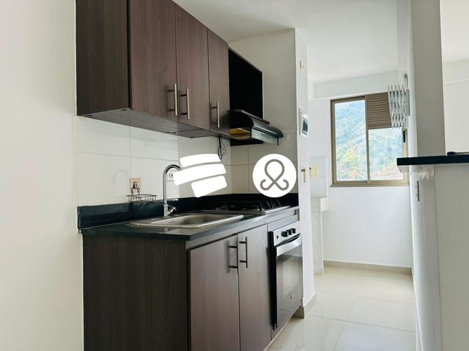Apartamento de 2 alcobas en venta en Niquia, Bello, 58 m² · foto 4 de 15