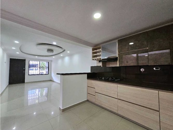 Casa de 3 alcobas en venta en El Porvenir, Rionegro, 173 m² · foto 5 de 24