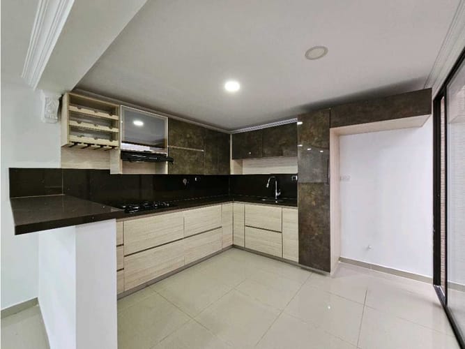 Casa de 3 alcobas en venta en El Porvenir, Rionegro, 173 m² · foto 6 de 24