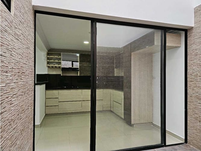 Casa de 3 alcobas en venta en El Porvenir, Rionegro, 173 m² · foto 9 de 24