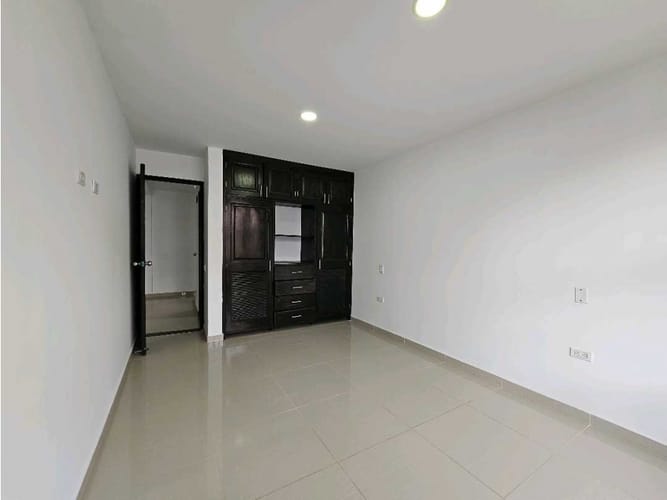 Casa de 3 alcobas en venta en El Porvenir, Rionegro, 173 m² · foto 20 de 24
