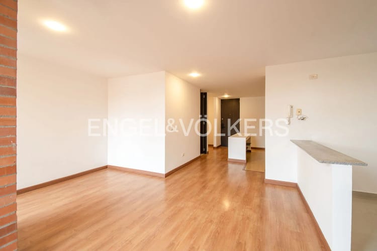 Apartamento en venta en Bella Suiza, Bogotá · foto 3 de 7