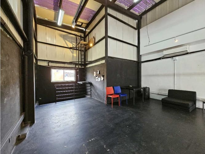 Casa de 1 alcoba en venta en Urbanizacion Nueva Andalucia, Medellín, 124 m² · foto 11 de 13