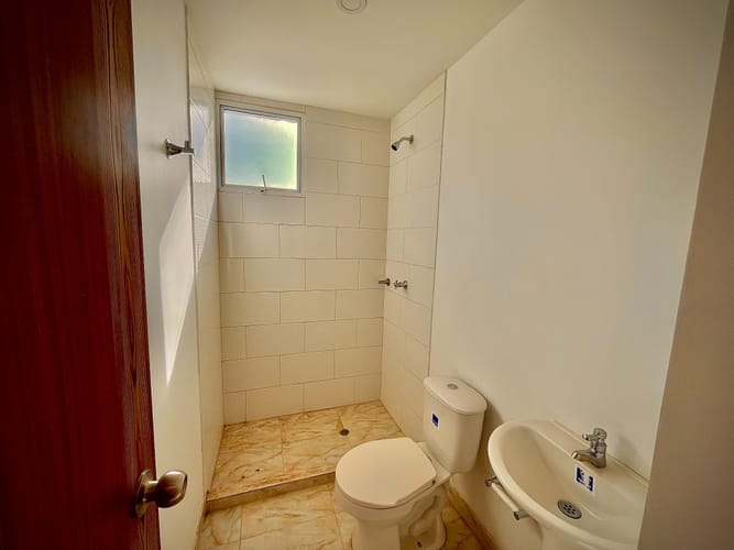 Apartamento de 2 alcobas en venta en Los Olivos, Santa Marta, 60 m² · foto 4 de 13